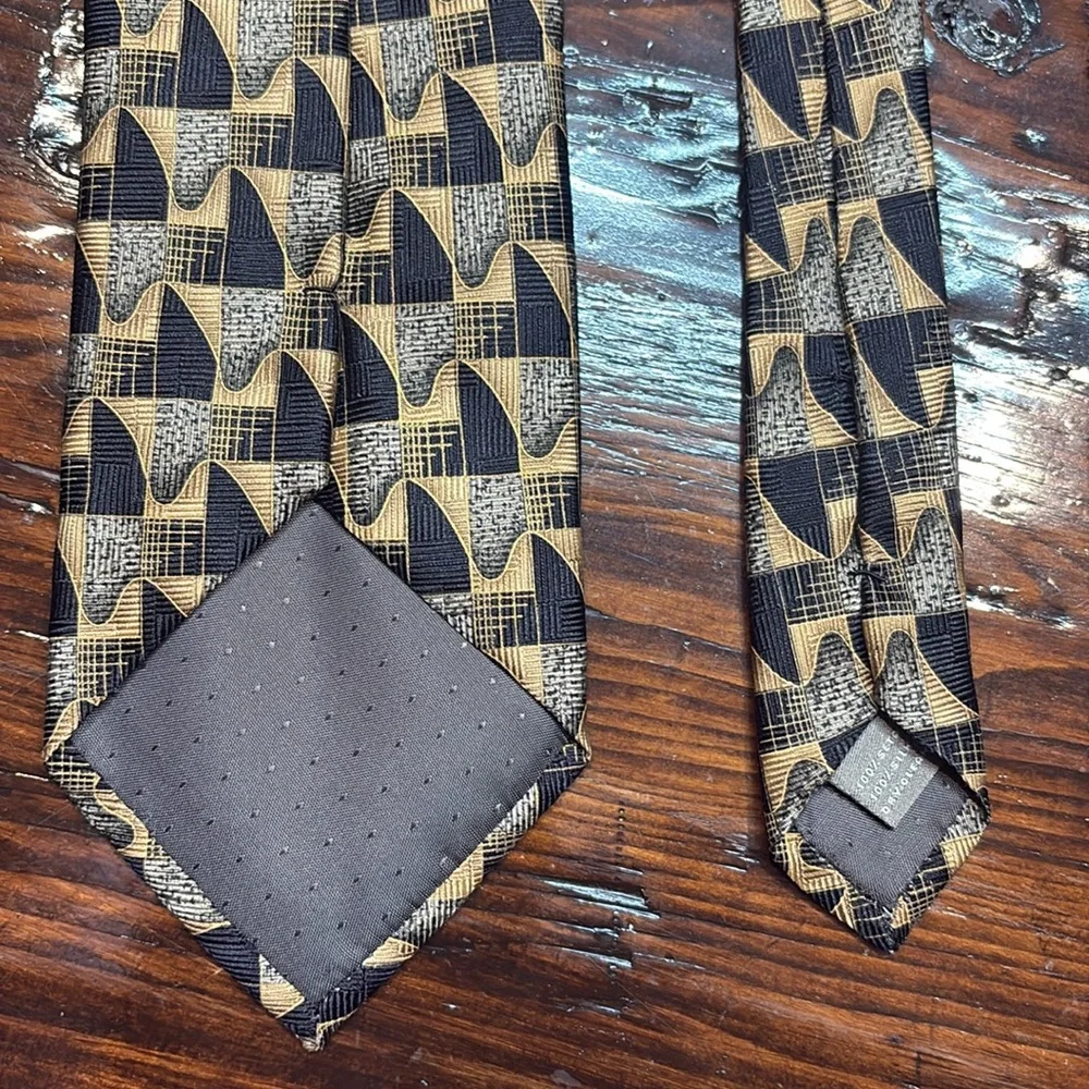 Von Furstenberg Neck Tie‎ Silk Geometric